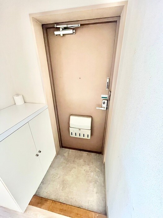 物件内観写真15　(廊下)