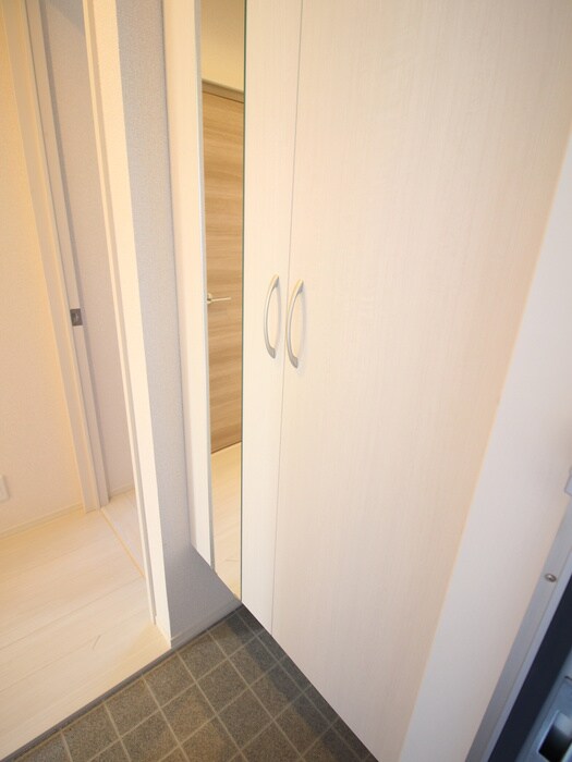 物件内観写真14　(靴箱)