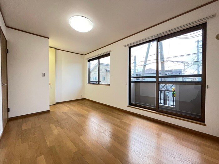 物件内観写真11　(内観写真)