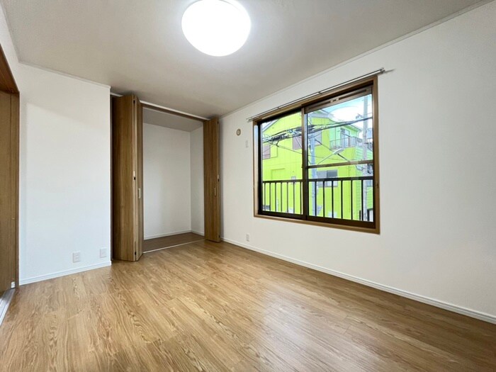 物件内観写真12　(居室)