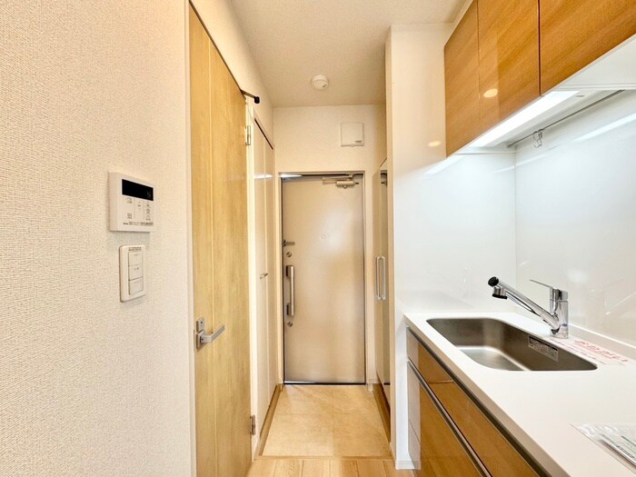 物件内観写真20　(玄関)