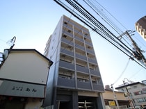 Ｍ：ＣＯＵＲＴ江坂の外観写真