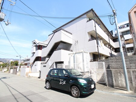 コムプラザⅡ外観写真