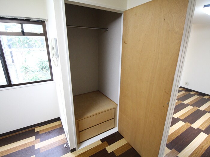 物件内観写真9　(収納)