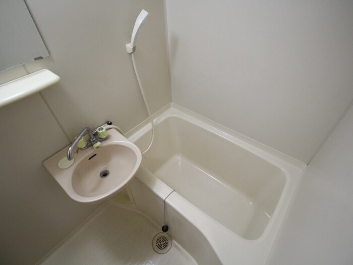 物件内観写真13　(バス／シャワールーム等)