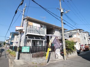 金城ハイツ外観写真