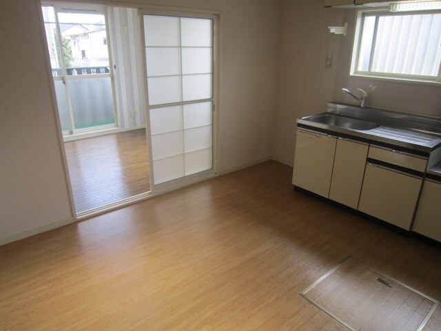 物件内観写真8　(居室)