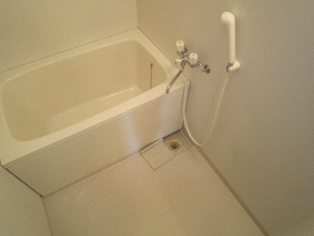 物件内観写真14　(バス／シャワールーム等)