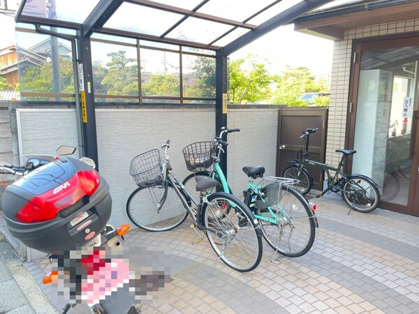 駐輪場