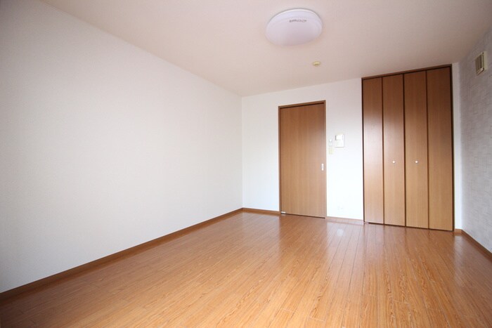 物件内観写真6　(居室)