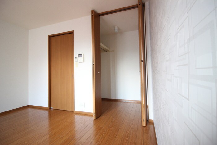 物件内観写真13　(収納)