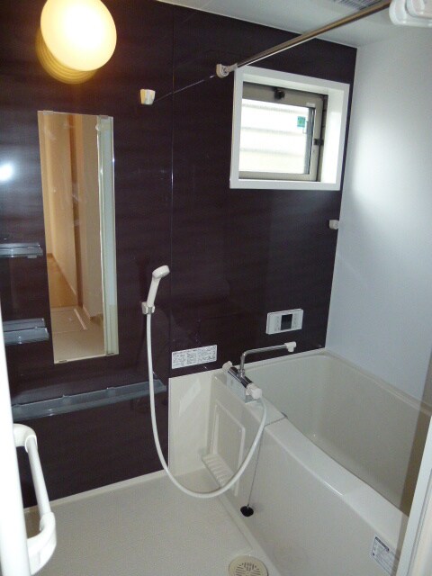物件内観写真8　(バス／シャワールーム等)