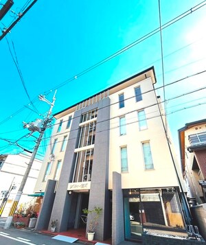 リバティ室町外観写真