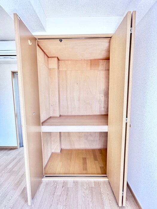 物件内観写真11　(収納)