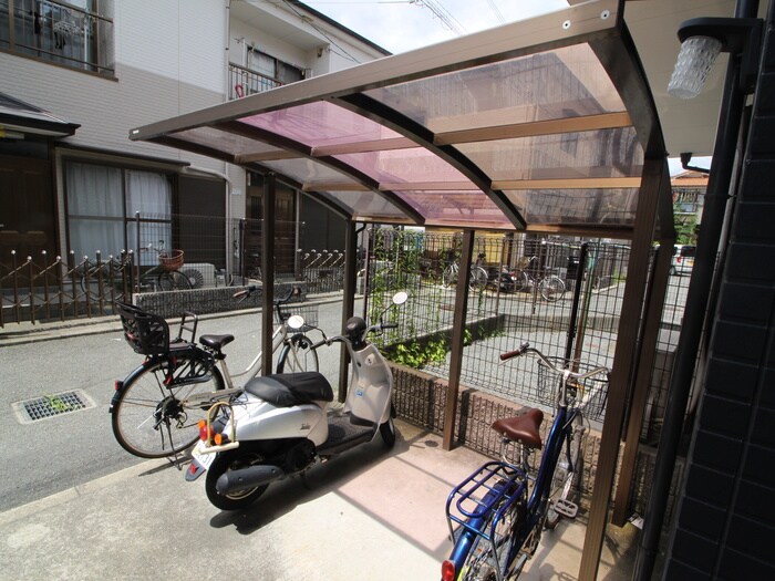 パルフェの駐輪場