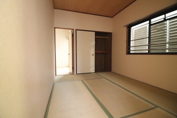 物件内観写真10　(居室)