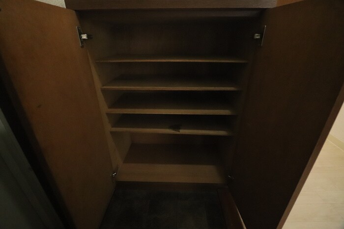 物件内観写真17　(靴箱)
