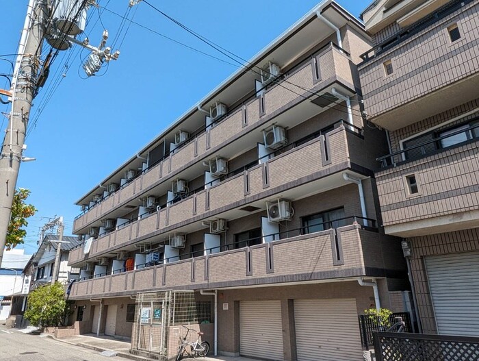 物件外観写真1　(外観写真)