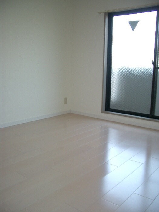 物件内観写真14　(居室)