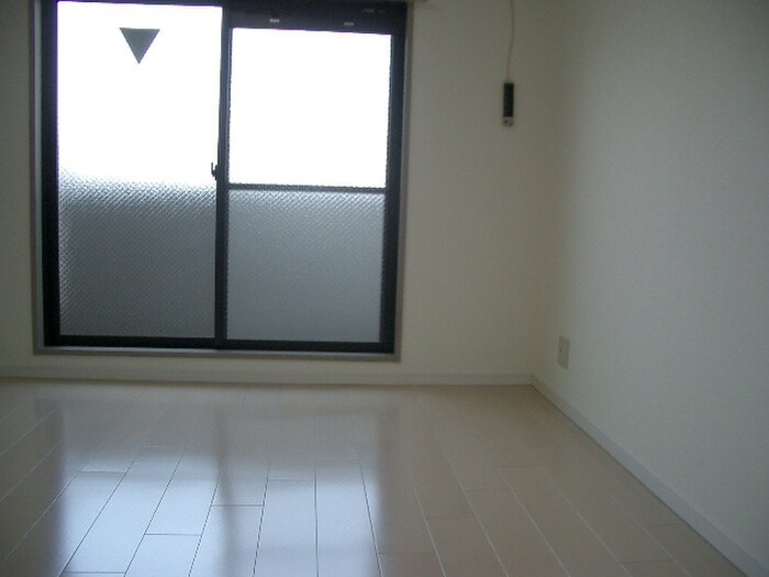 物件内観写真15　(居室)