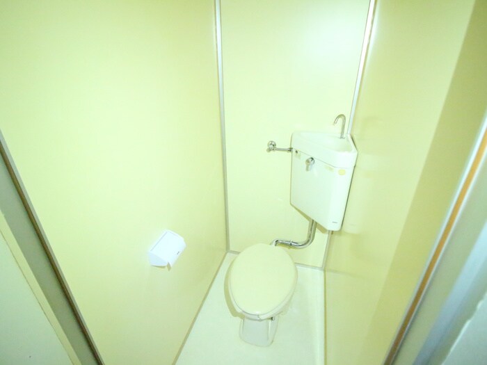 物件内観写真10　(トイレ)