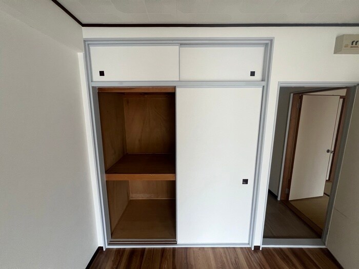 物件内観写真16　(収納)