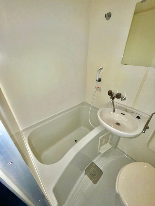 物件内観写真9　(バス／シャワールーム等)