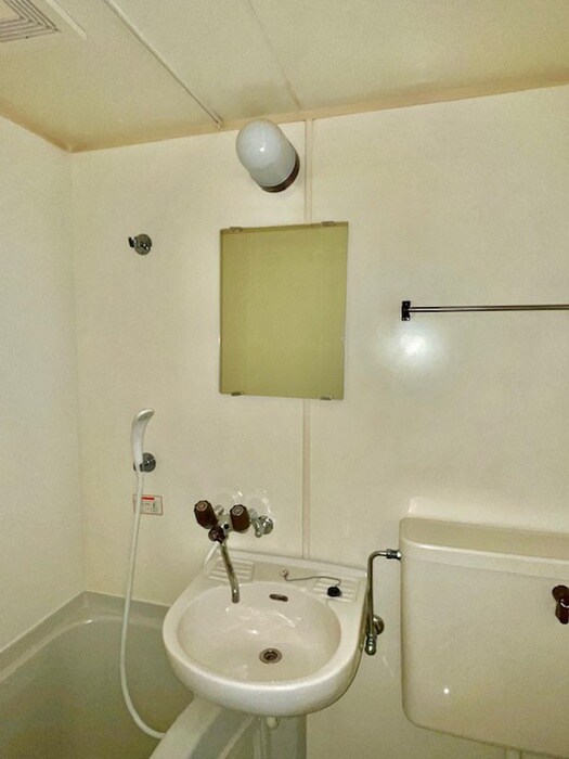 物件内観写真10　(洗面)