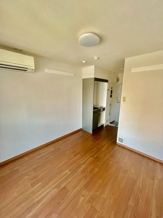 物件内観写真13　(居室)