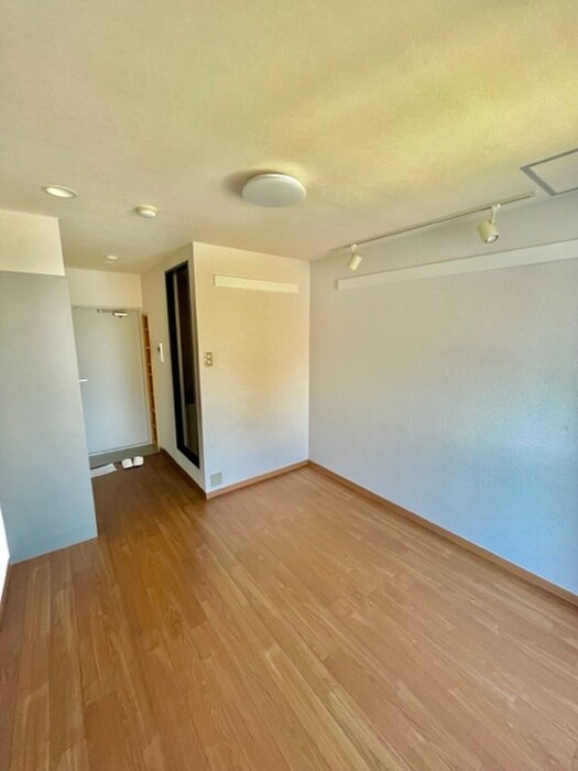 物件内観写真15　(居室)