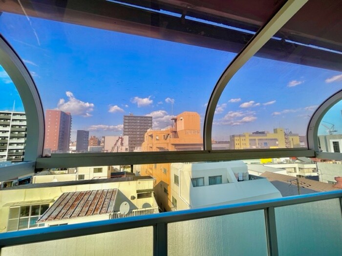 物件内観写真17　(室内からの展望)