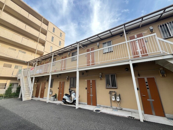 物件外観写真2　(外観写真)