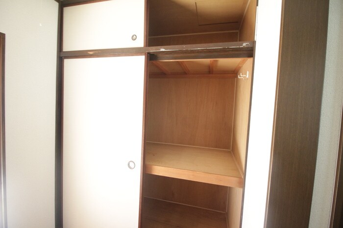 物件内観写真13　(収納)