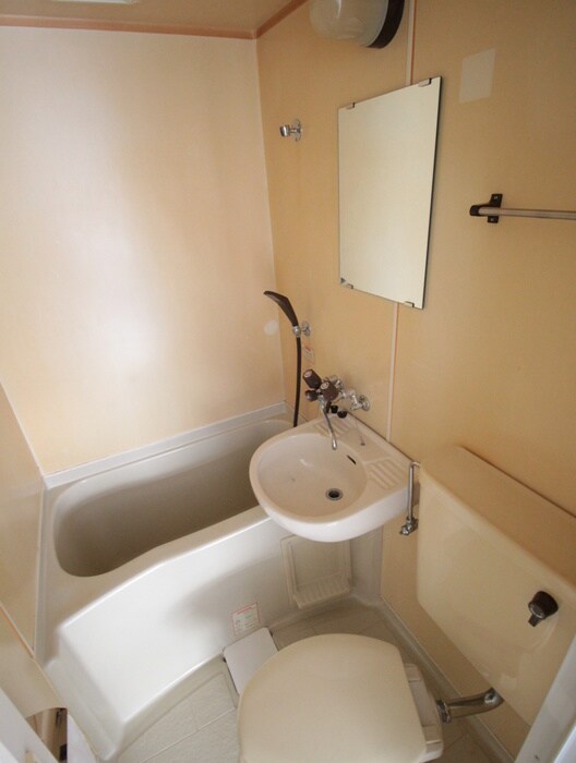 物件内観写真10　(バス／シャワールーム等)