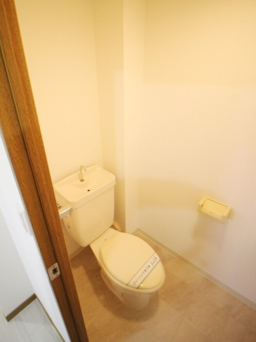 物件内観写真13　(トイレ)