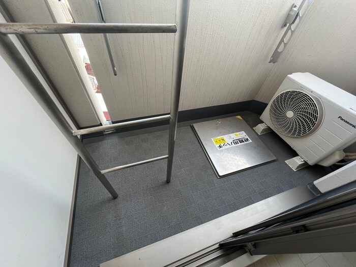 物件内観写真11　(ベランダ・バルコニー)