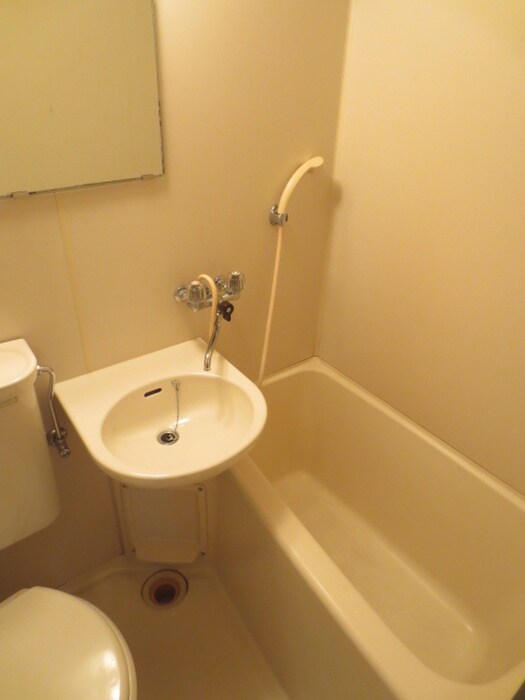 物件内観写真11　(洗面)