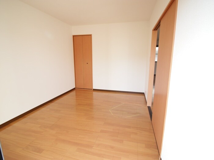 物件内観写真15　(居室)