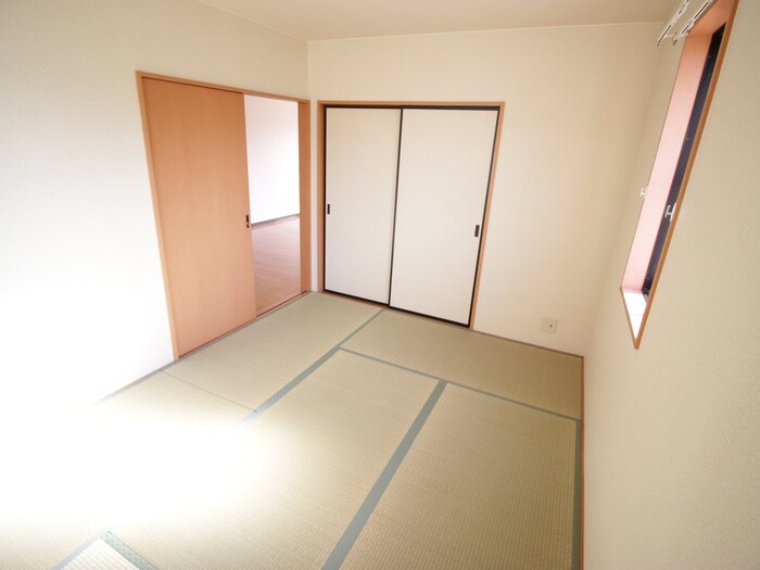 物件内観写真17　(居室)