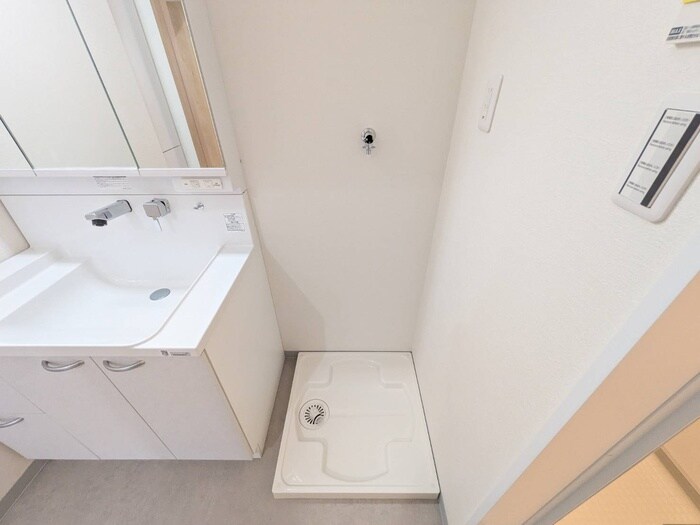 物件内観写真19　(洗濯機置場)