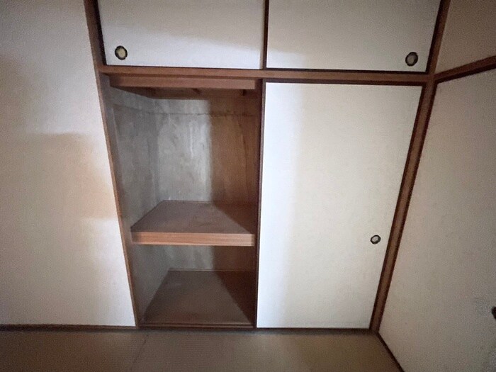 物件内観写真18　(収納)