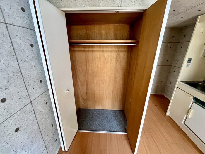 物件内観写真11　(収納)