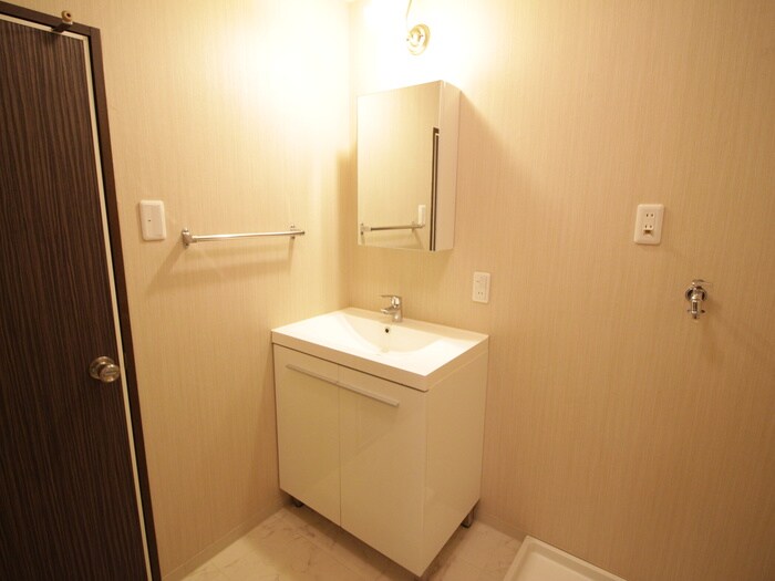 物件内観写真10　(洗面)