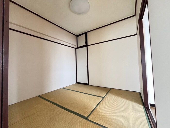 物件内観写真16　(収納)