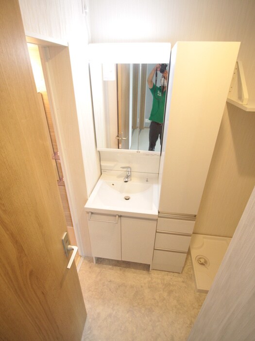 物件内観写真12　(洗面)