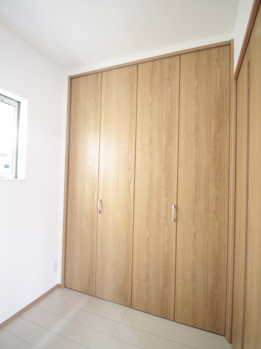 物件内観写真16　(収納)