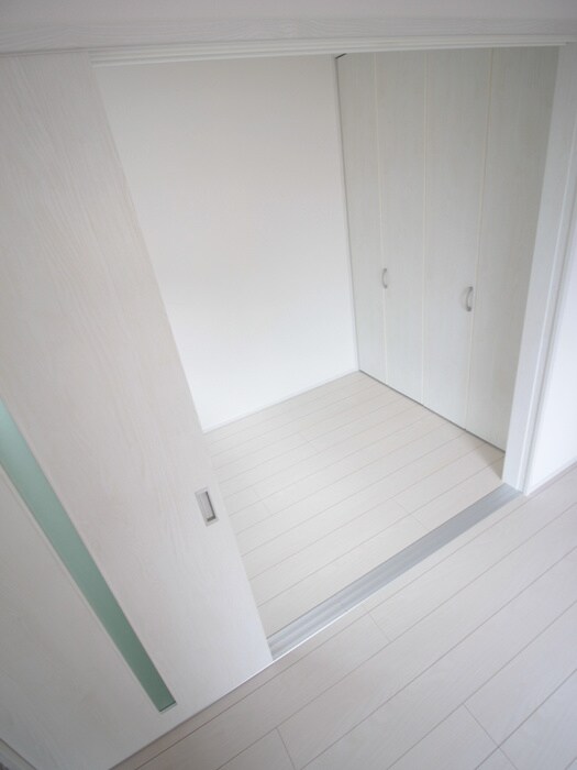 物件内観写真16　(居室)