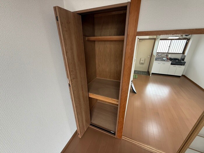 物件内観写真17　(収納)