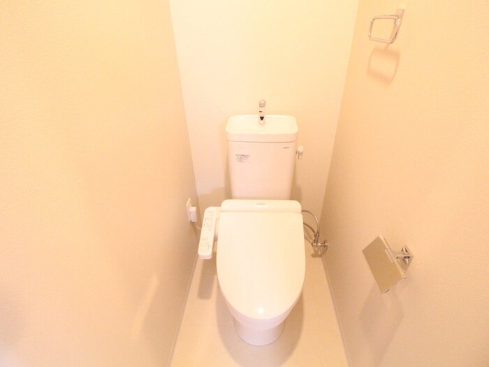 物件内観写真16　(トイレ)