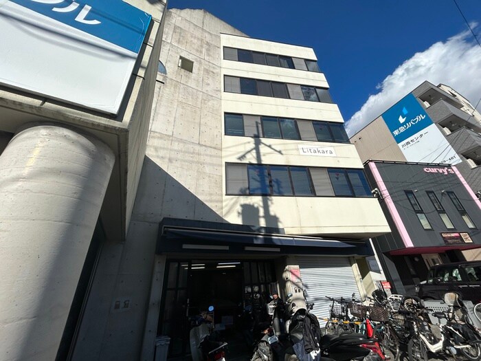 物件外観写真4　(外観写真)